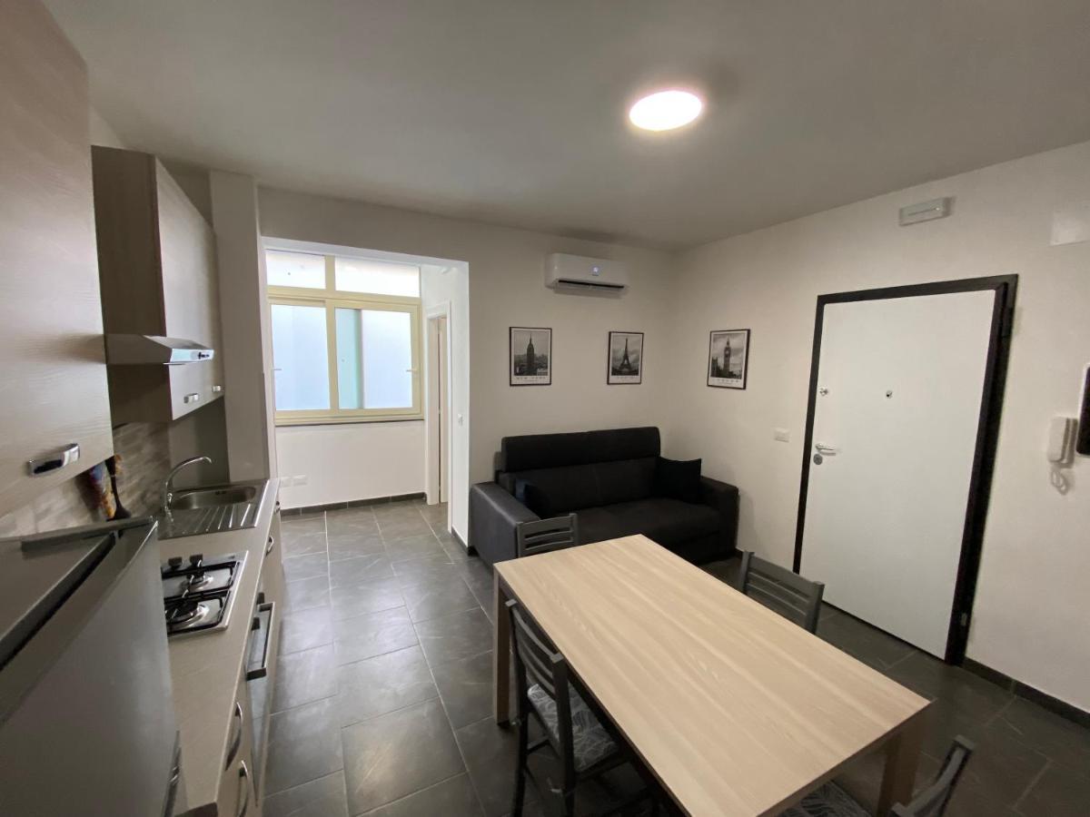 Little House Apartment Reggio di Calabria Exterior foto